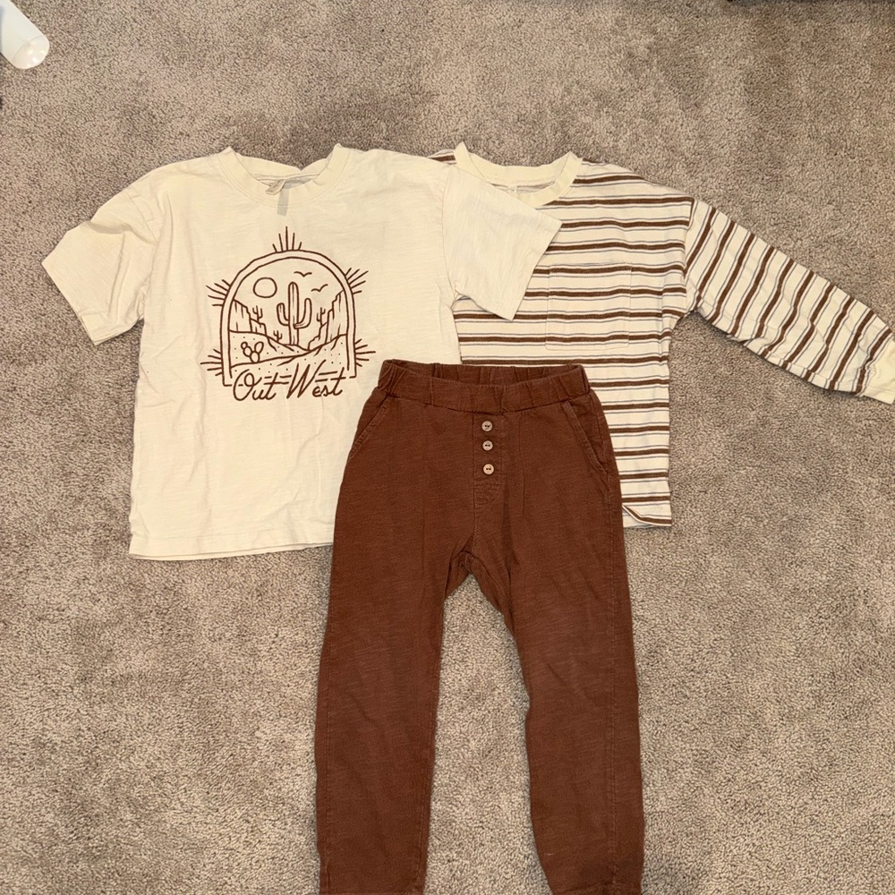 Rylee + Cru Out West tee, long sleeve stripe, and matching pants. Size 4-5Y.